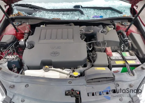 2015 Toyota Camry Xle V6 z USA, uszkodzony, nr VIN 4T1BK1FK7FU558040